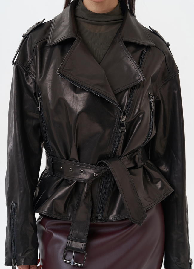 Женская кожаная куртка с поясом модель № 29916 в рассрочку