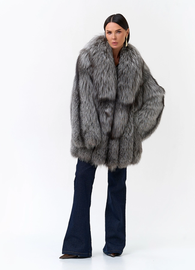 Шуба из меха чернобурой лисы модель № 33761 в рассрочку