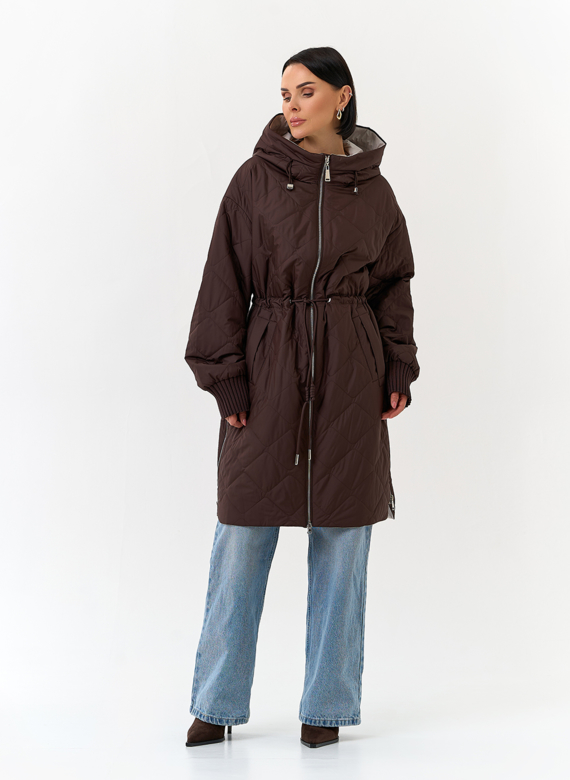 Женское утепленное пальто с капюшоном