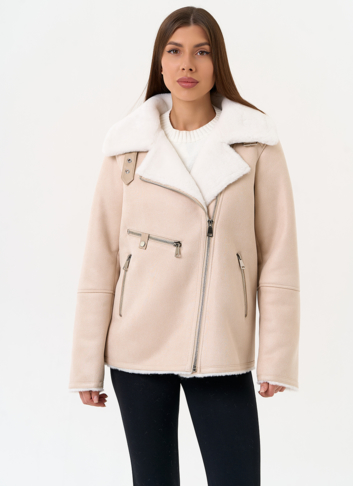 Светлая дубленка из эко замши