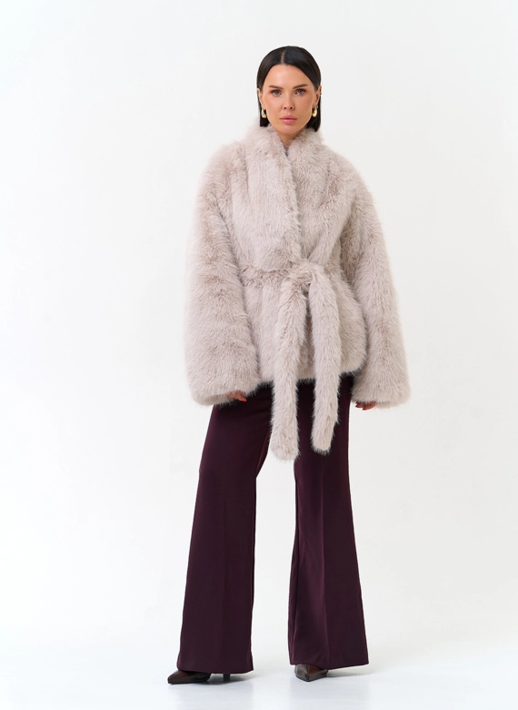 Женская шуба из эко меха фото