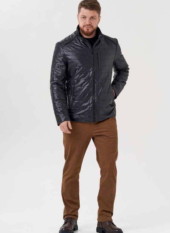 Куртка мужская черного цвета 