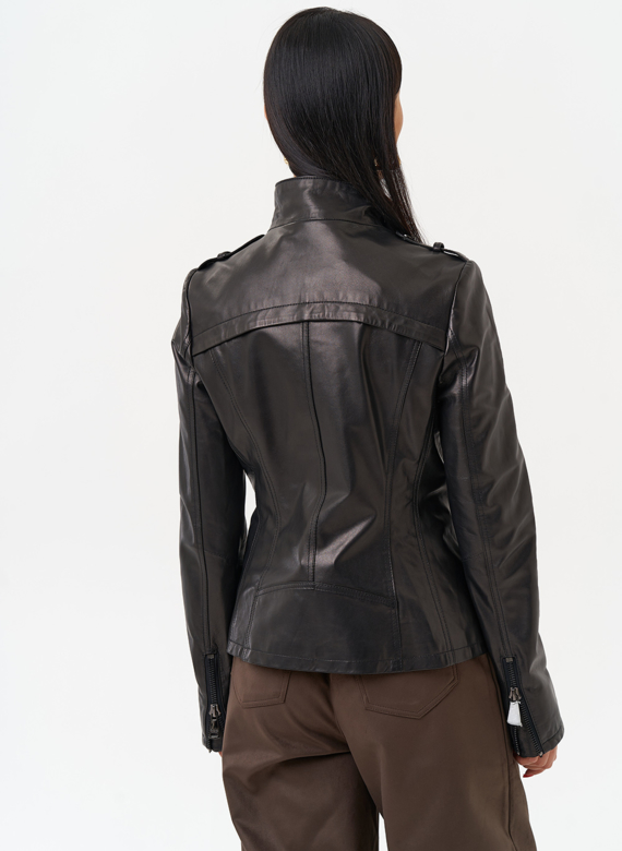 Женская кожаная куртка