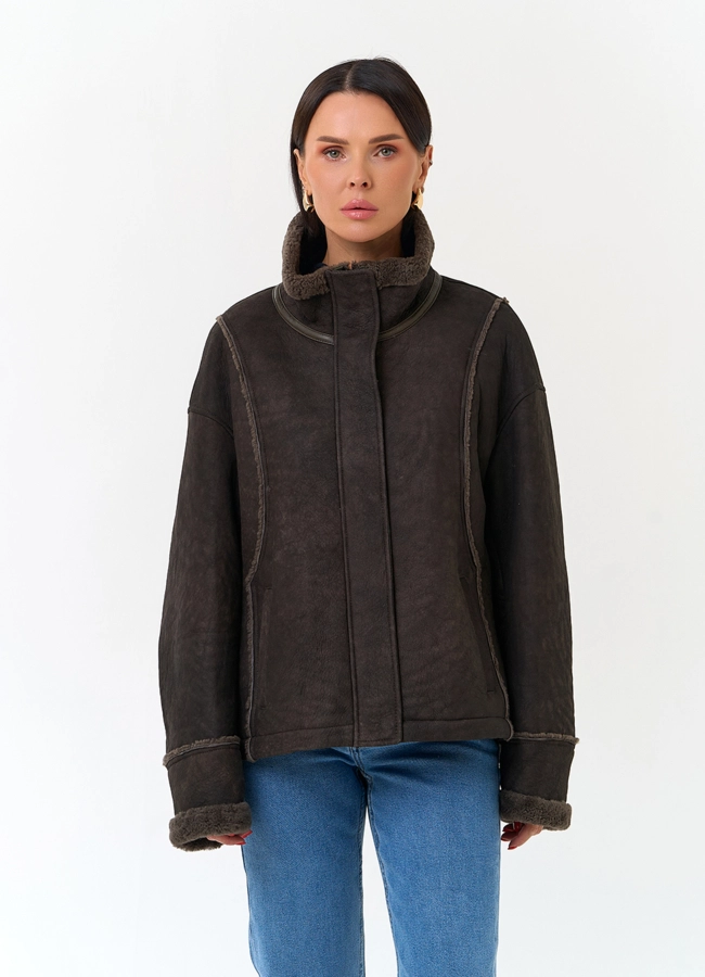 Натуральная дубленка с воротником стойкой модель № 34212 меха малина фото