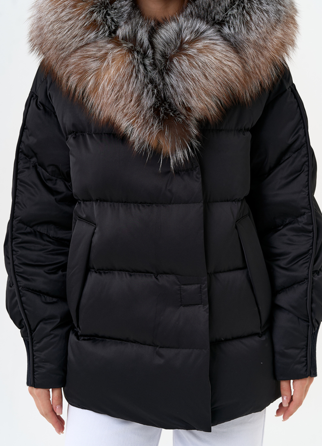 Женский пуховик с капюшоном из меха блюфрост модель № 31444 универмаг малина