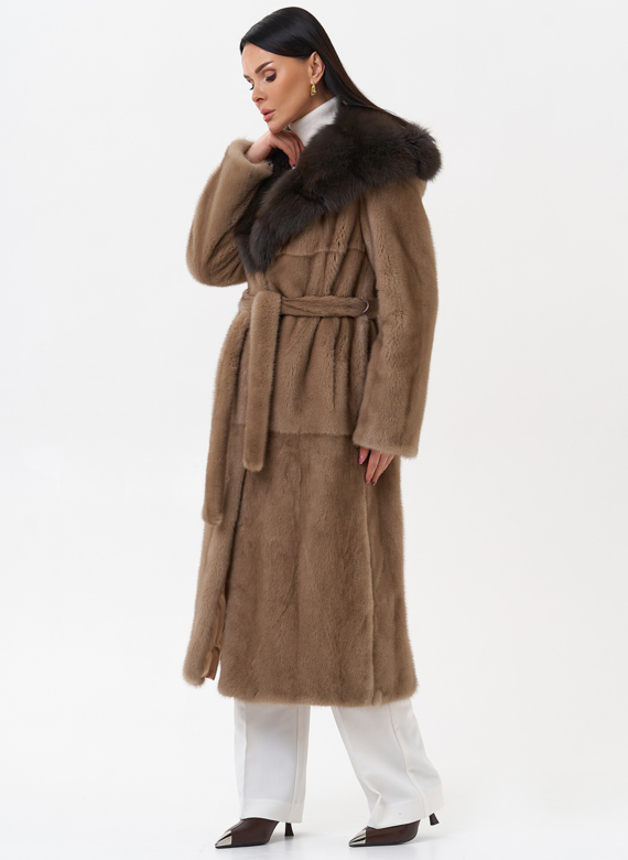 Длинная шуба из норки с куницей