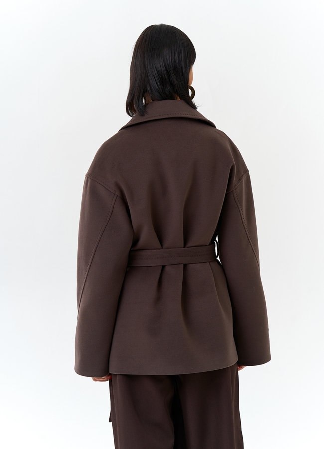 фото Женское укороченное пальто с поясом модель № 32683