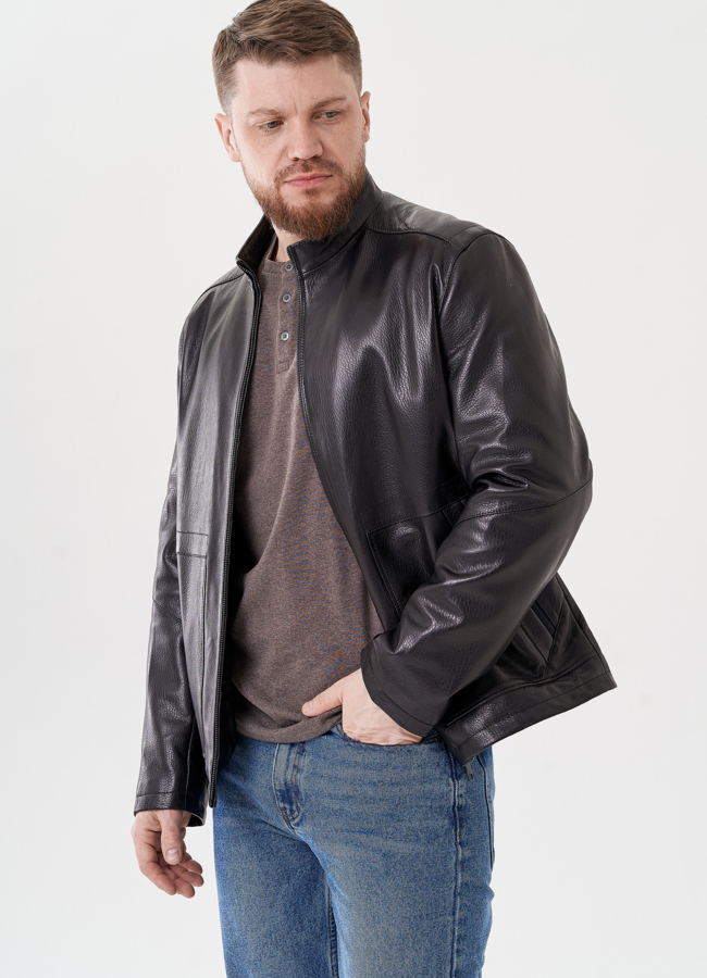 Мужская кожаная куртка  модель № 24436 в кредит