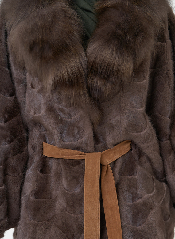 Норковая шуба с отделкой из лисы